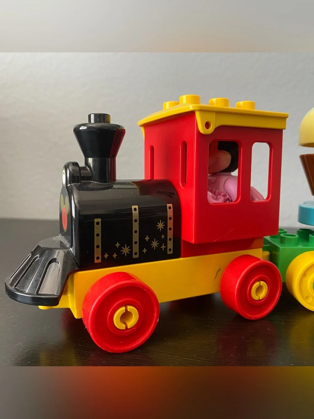 Lego Duplo Minnie Mouse Birthday Train Partial Set